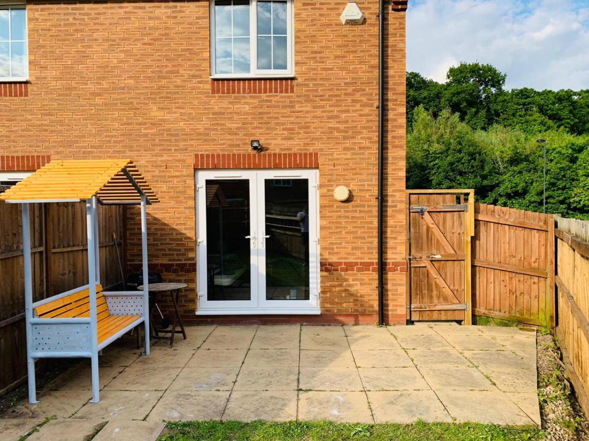 Villa Mezzo House Coventry Esterno foto